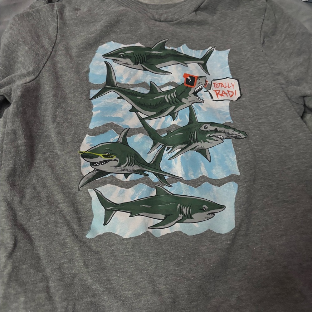 Gray Shark Graphic T-Shirt